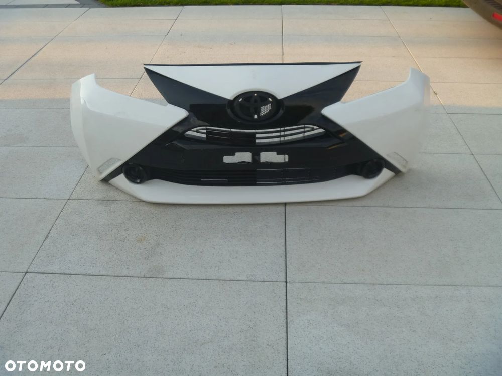 TOYOTA AYGO II ZDERZAK TYLNY ŁADNY PDC LUB BEZ - 12