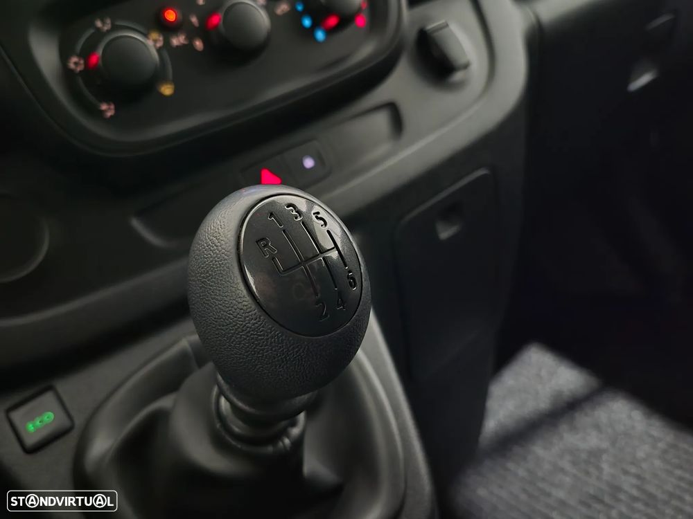 Renault Trafic 1.6 dCi L1H1 1.2T SS - 14