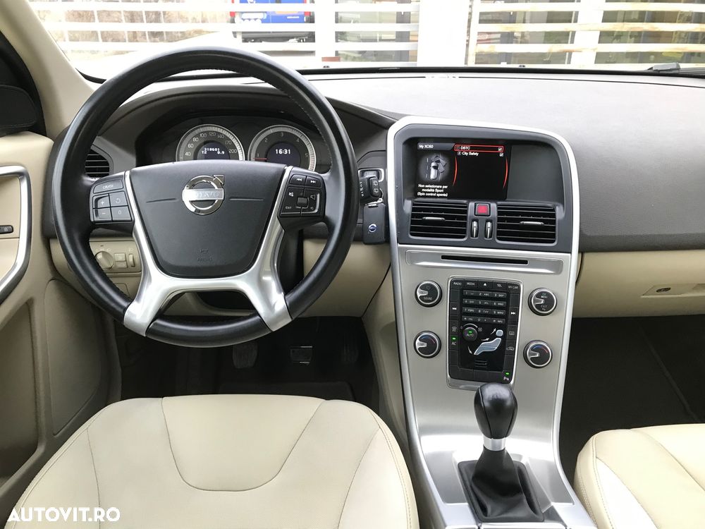 Volvo XC 60 - 12