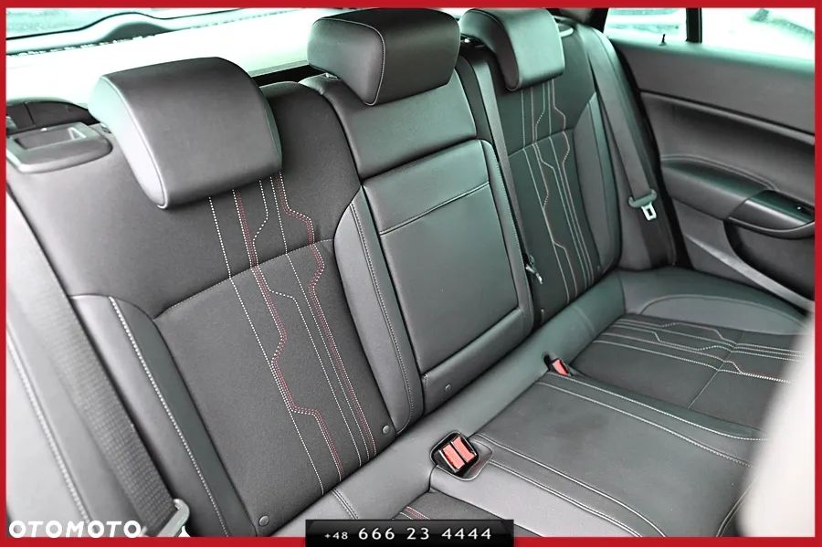 Opel Insignia 2.0 CDTI EcoFLEX Cosmo - 23