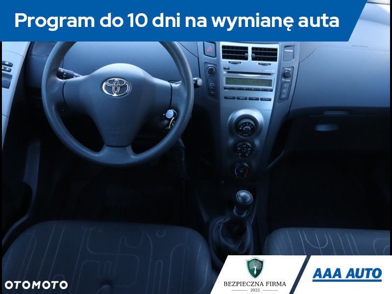 Toyota Yaris - 9