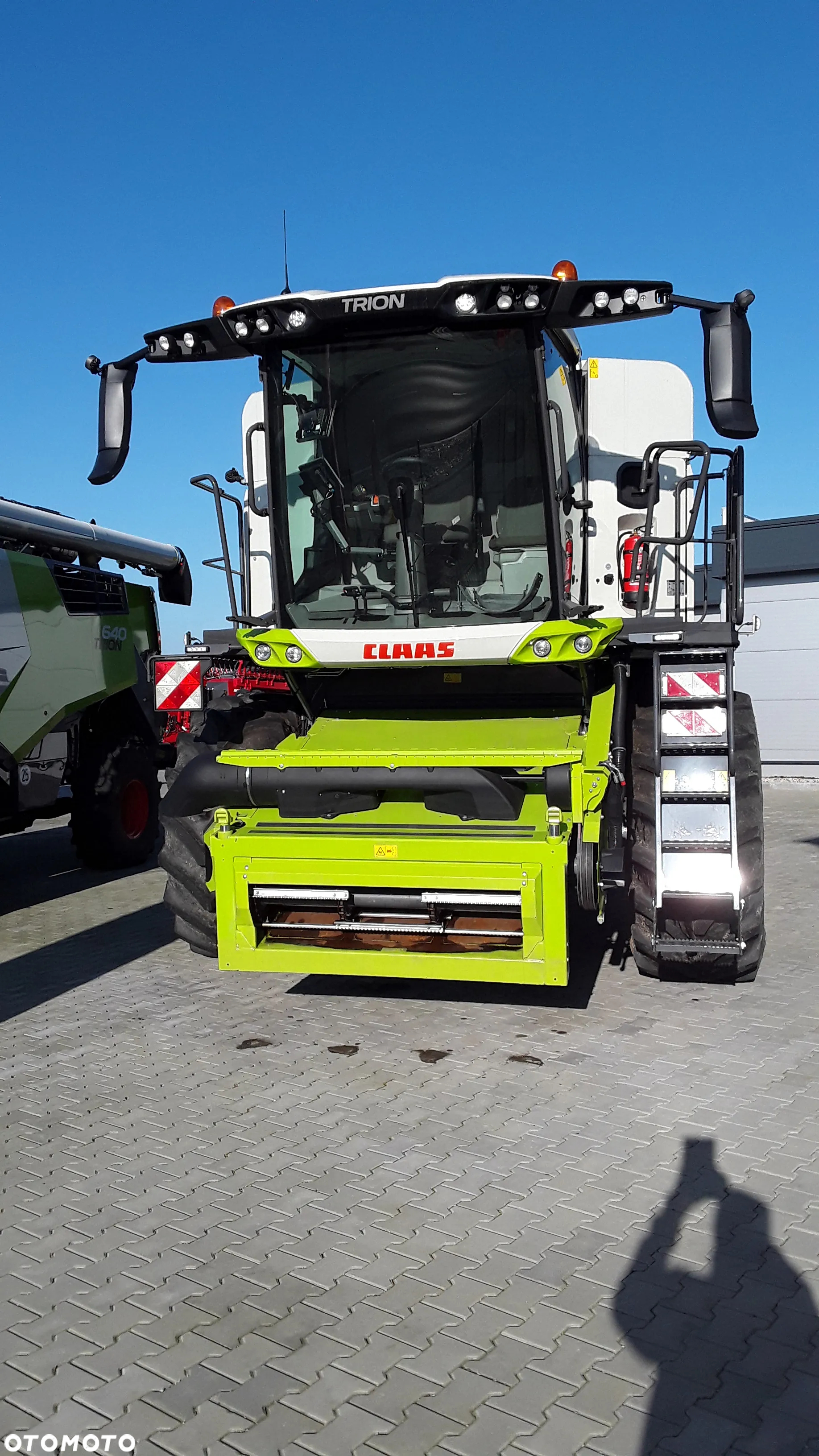 Claas TRION 650 - 5