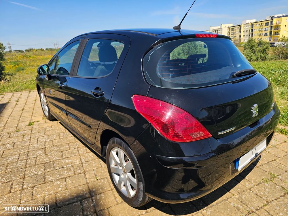 Peugeot 308 1.6 HDi Sport - 22