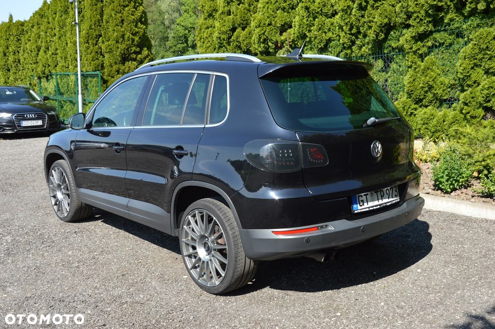 Volkswagen Tiguan - 6