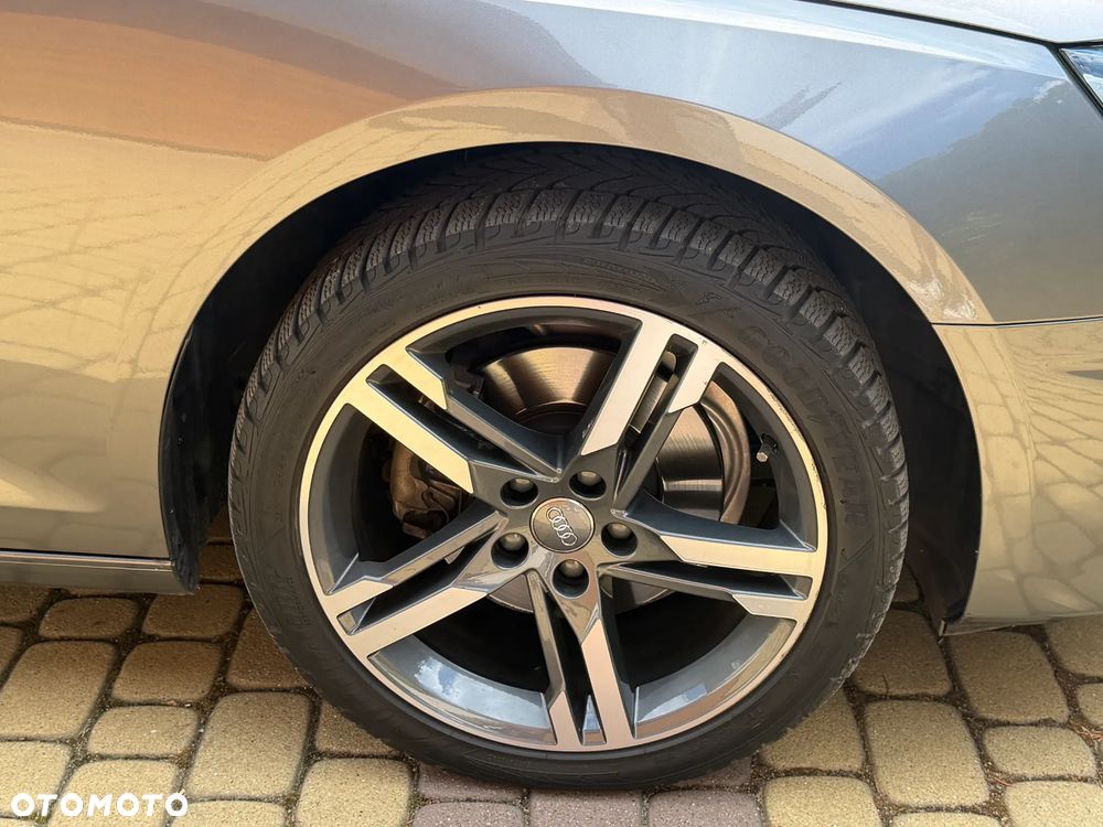Audi A4 Limousine 35 TFSI Sport S tronic - 31