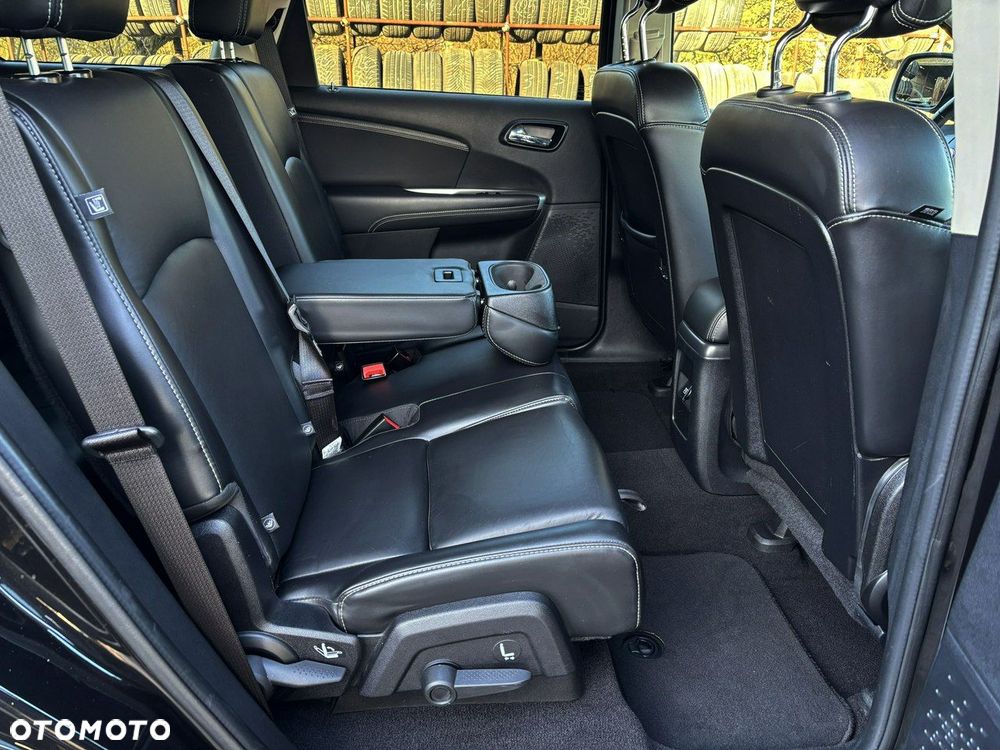 Fiat Freemont 2.0 Multijet 16V DPF Automatik Allrad Black Code - 22