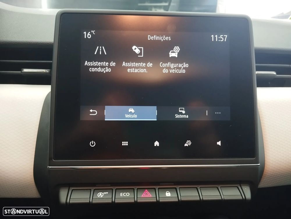 Renault Clio 1.0 TCe Evolution Bi-Fuel - 29