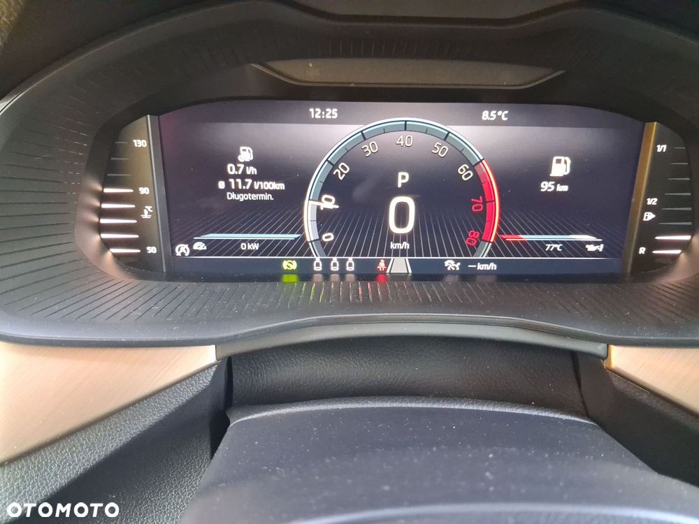 Skoda Kamiq 1.0 TSI Ambition DSG - 21