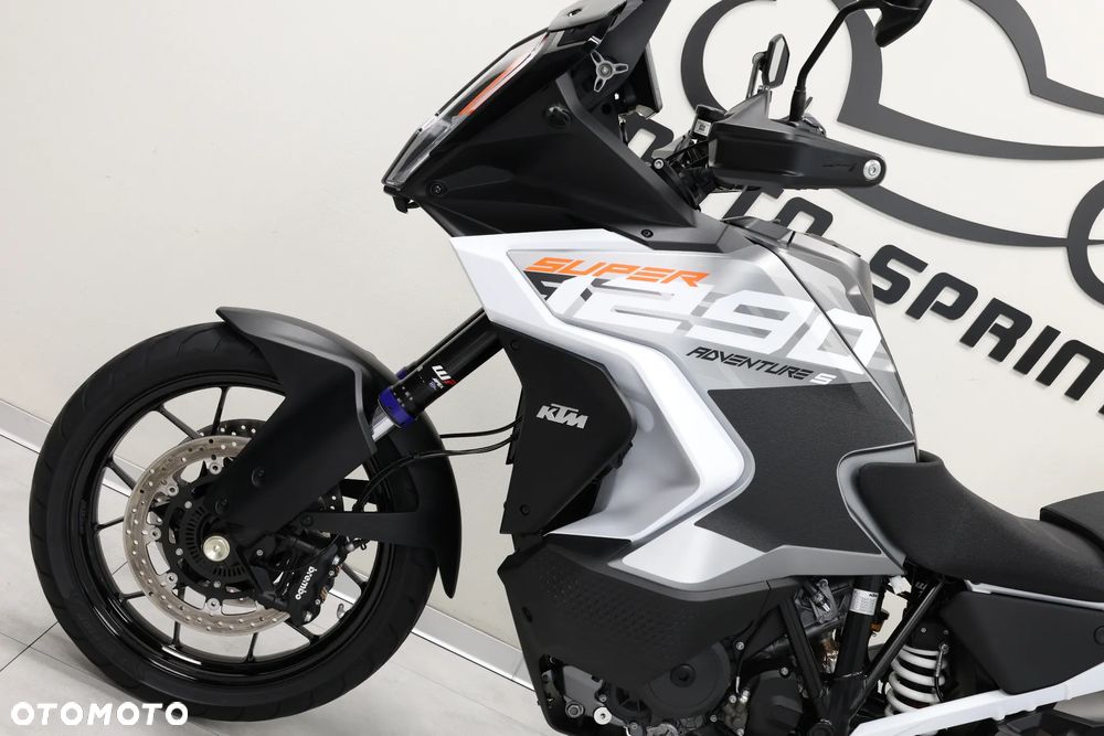 KTM Super Adventure - 25