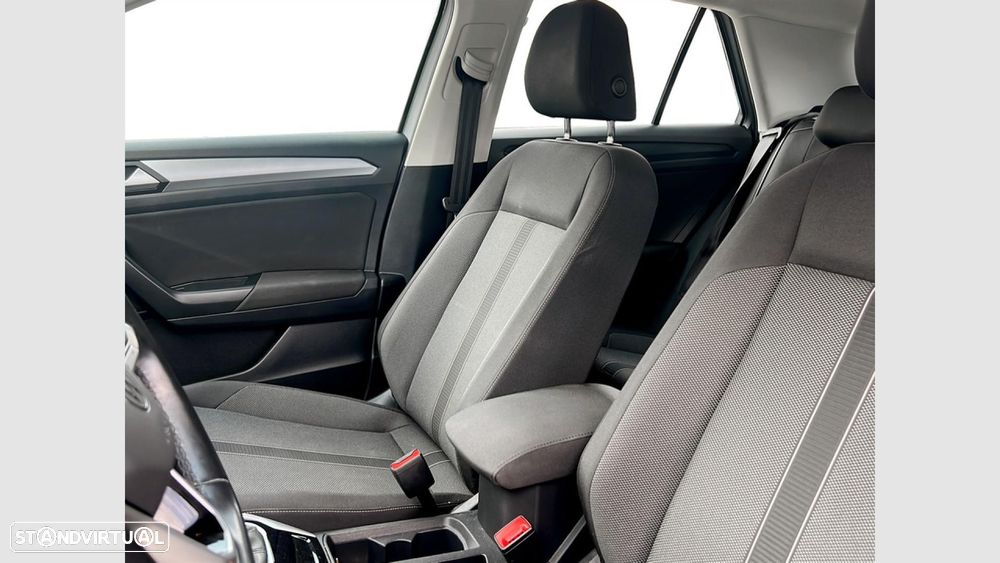 VW T-Roc 1.5 TSI Life DSG - 13