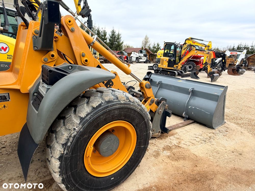 Liebherr Ładowarka Liebherr L524 KLIMA łyżka2,5m3+widły bezAdblue i Dpf szybkozłącze hydr. Cat Caterpillar 924K  924H  930K Volvo L60H / L70H Komatsu WA200-8 WA270-8JCB 426 427 - 28