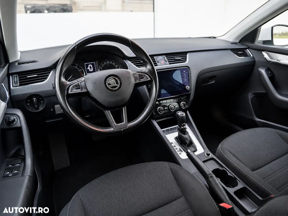 Skoda Octavia - 3