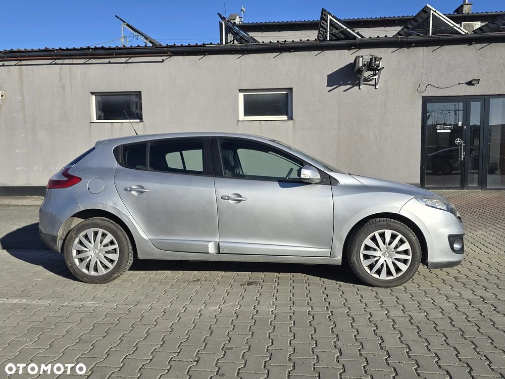 Renault Megane 1.5 dCi Bose - 5