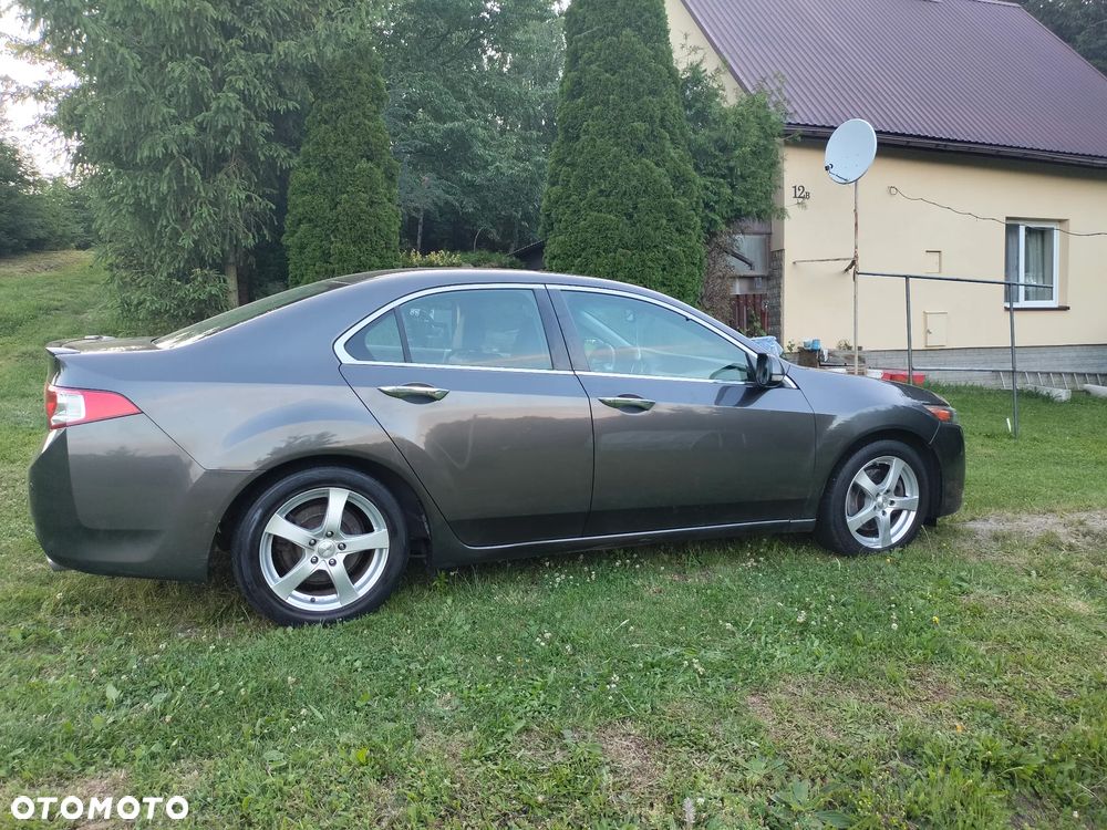Honda Accord 2.4 Executive - 2