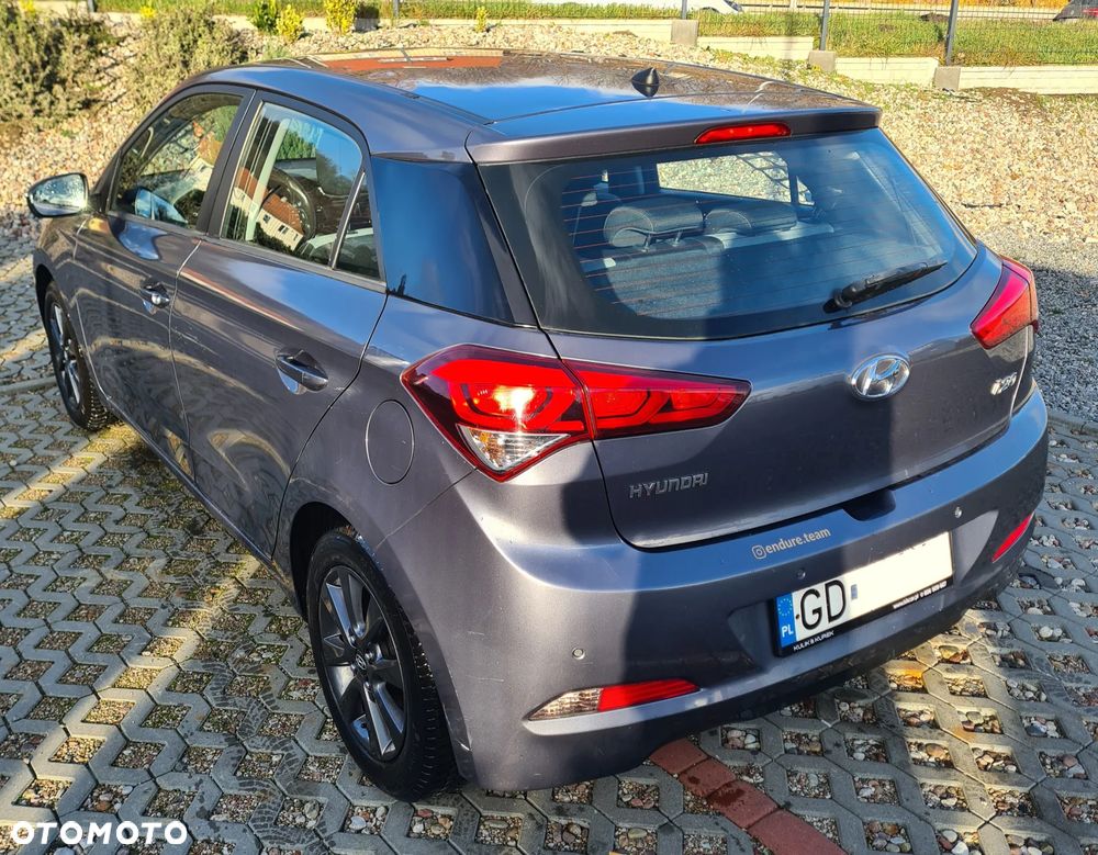 Hyundai i20 1.4 Comfort - 6