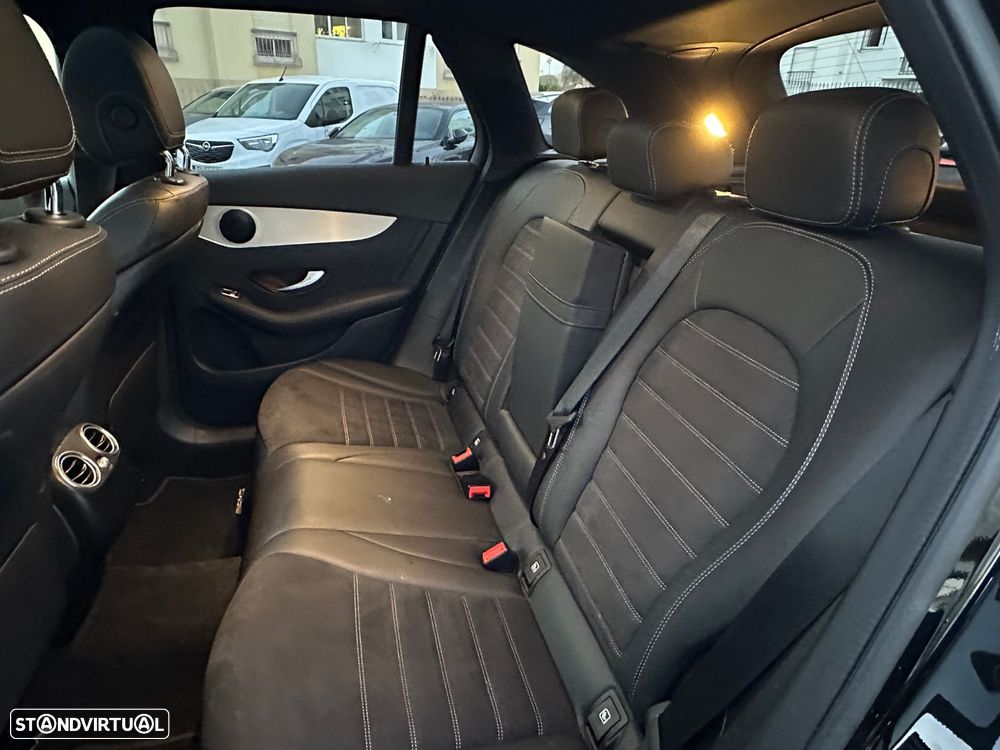 Mercedes-Benz GLC 300 e 4Matic - 11