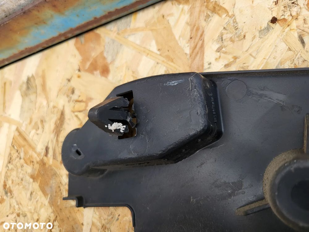 Kierownica powietrza lewa Peugeot 2008 1.6 E HDI - 3