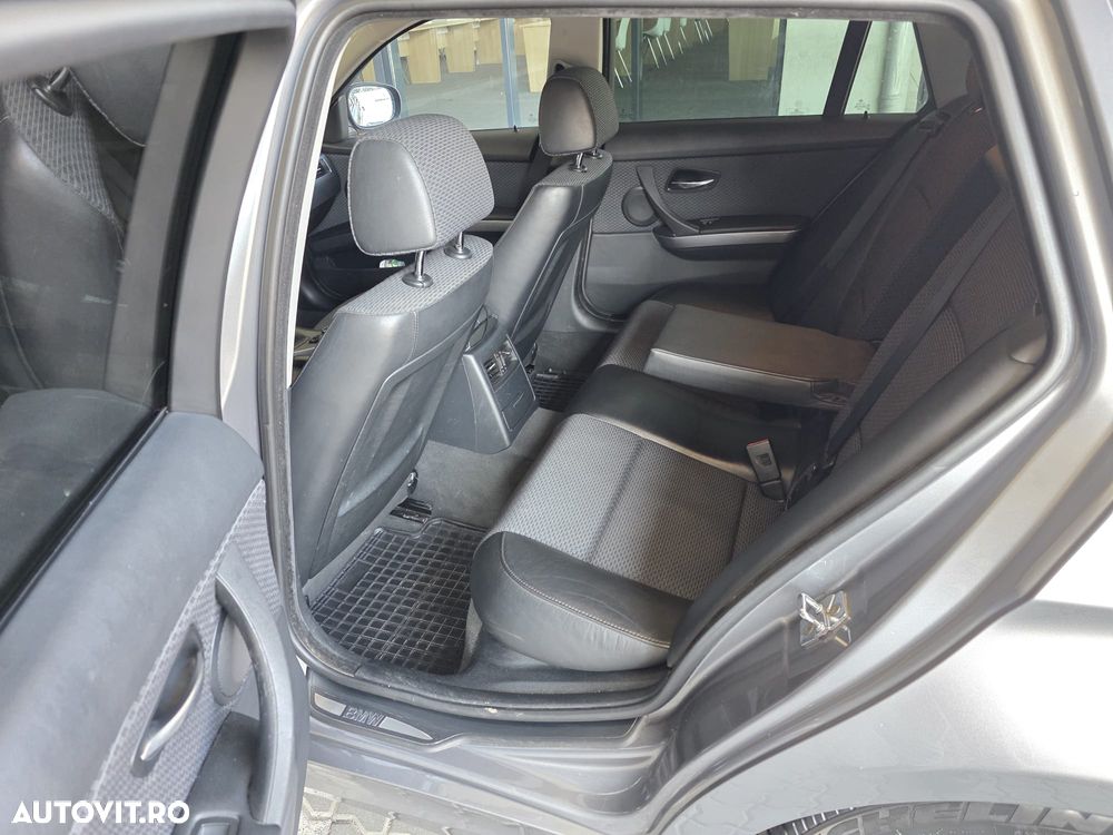 BMW Seria 3 318d DPF Edition Sport - 16