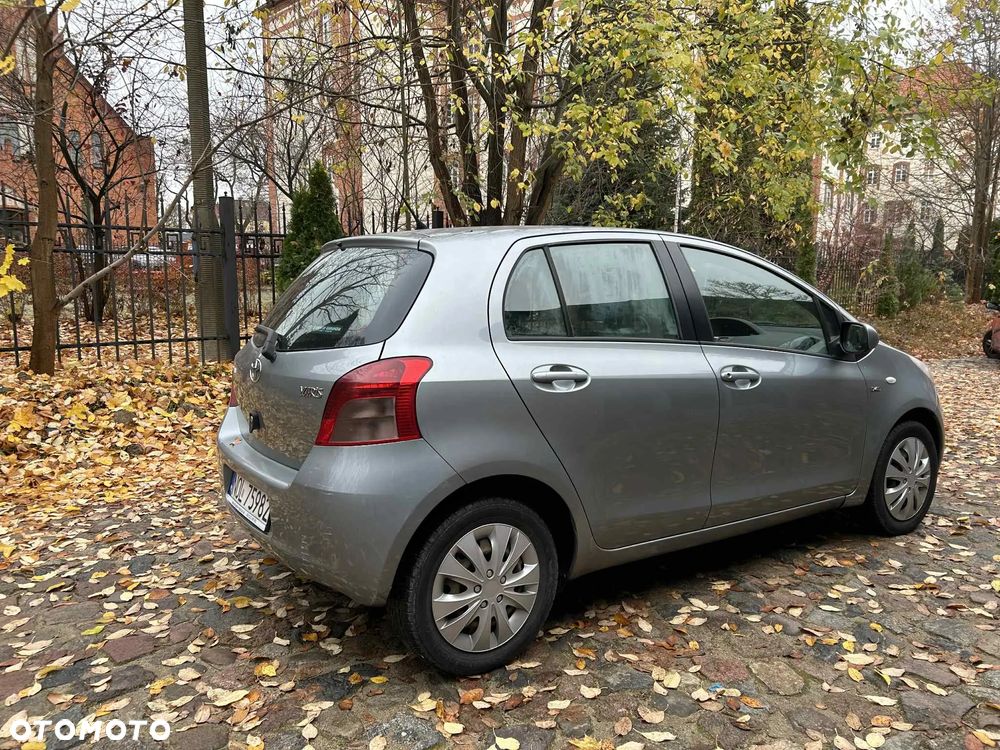 Toyota Yaris 1.4 D-4D Sol MM - 3