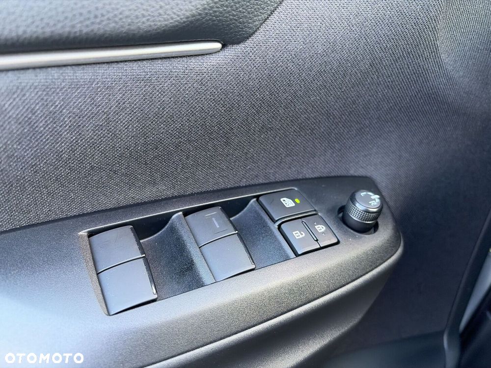 Toyota Yaris Hybrid 1.5 Style - 17