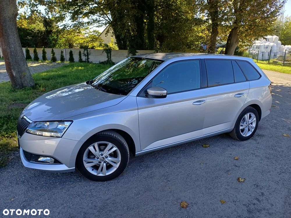 Skoda Fabia 1.0 TSI Ambition - 2