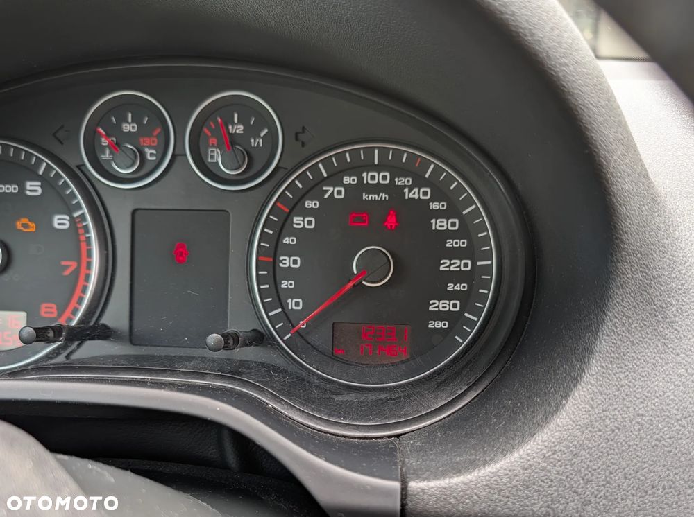 Audi A3 Sportback 1.6 Attraction - 2