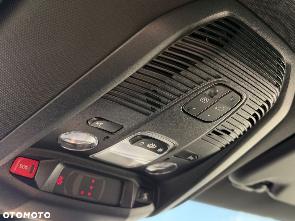 Peugeot 3008 PureTech 180 Stop & Start GPF EAT8 Allure - 26