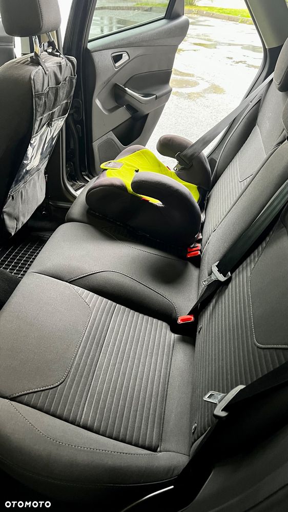 Ford Focus 1.0 EcoBoost STart-Stopp-System TITANIUM - 24
