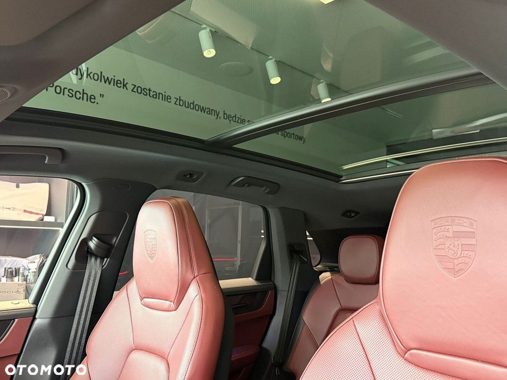 Porsche Cayenne - 13