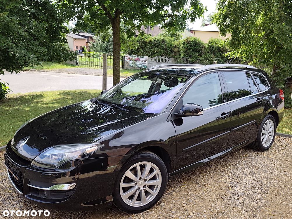 Renault Laguna dCi 180 FAP Initiale - 12