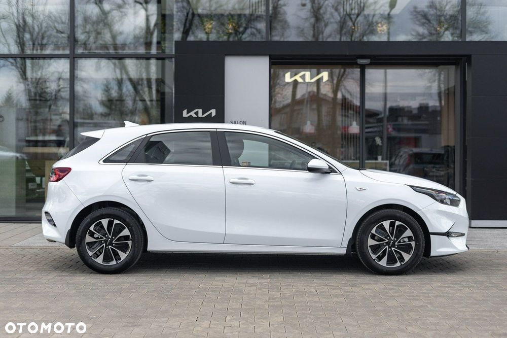 Kia Ceed - 7