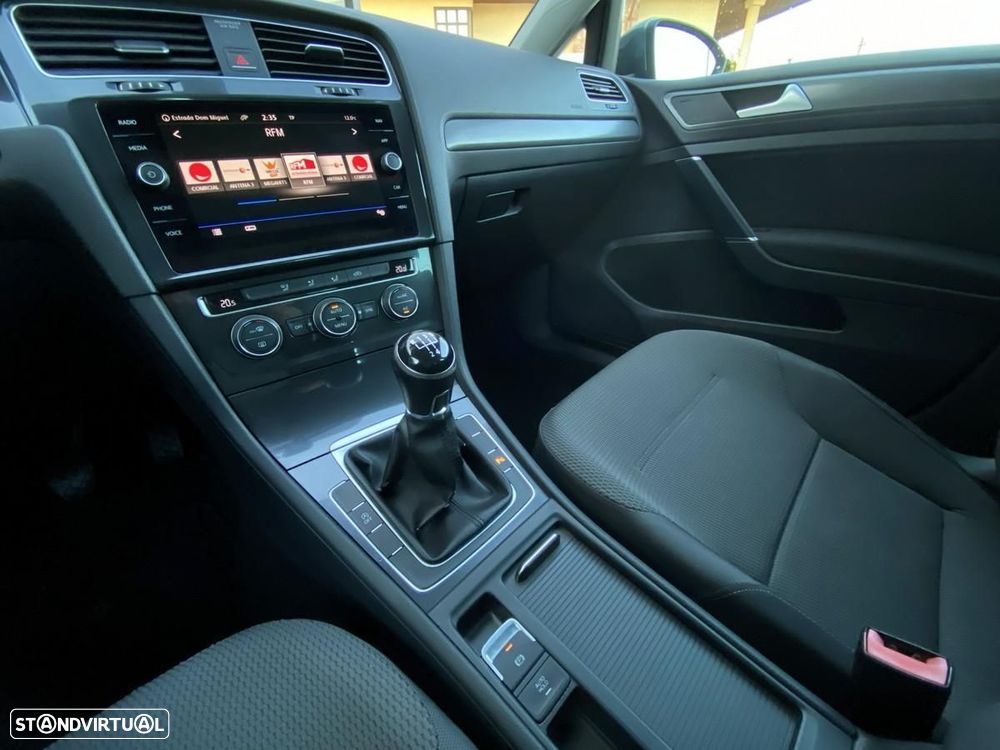 VW Golf Variant 1.6 TDi Confortline - 6