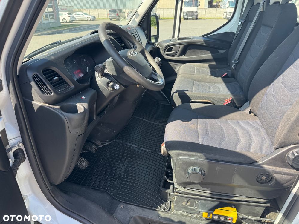 Iveco DAILY 35C14 wywrotka hak tylko 62tys.km!!! - 24