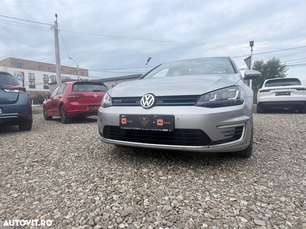 Volkswagen Golf Standard - 19