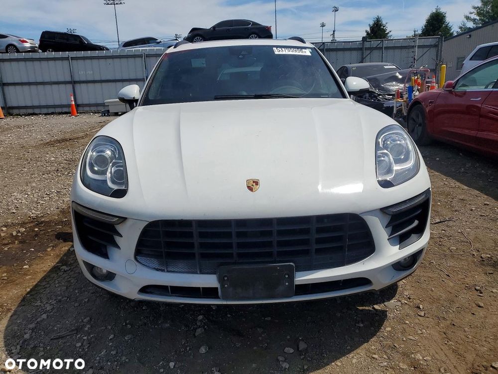 Porsche Macan - 5