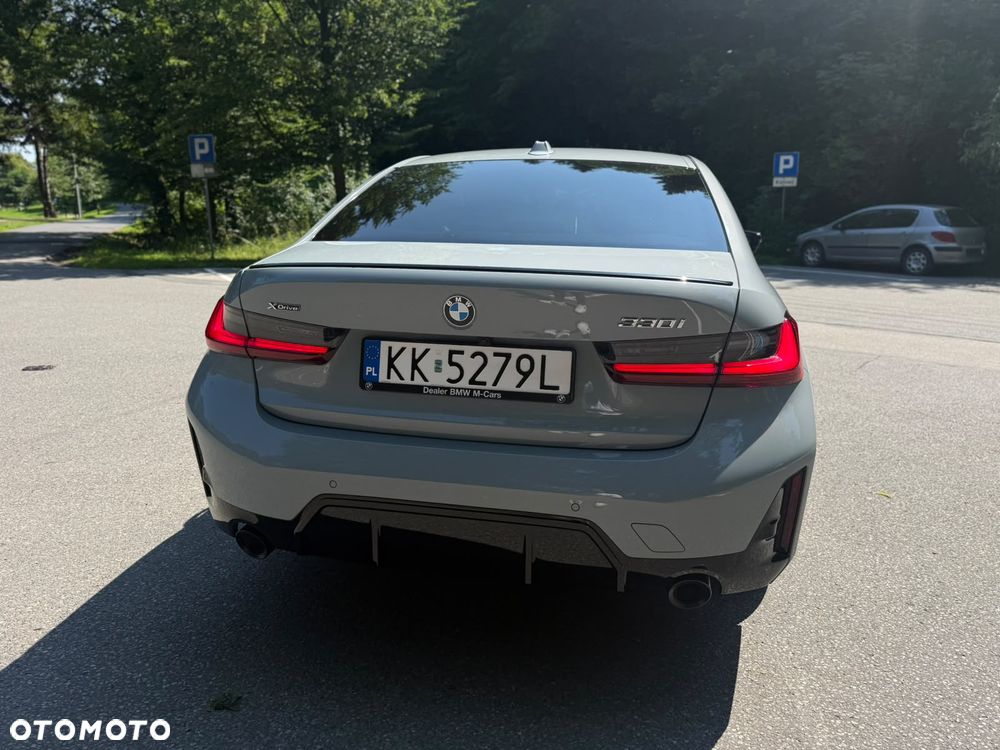 BMW Seria 3 330i xDrive M Sport - 6