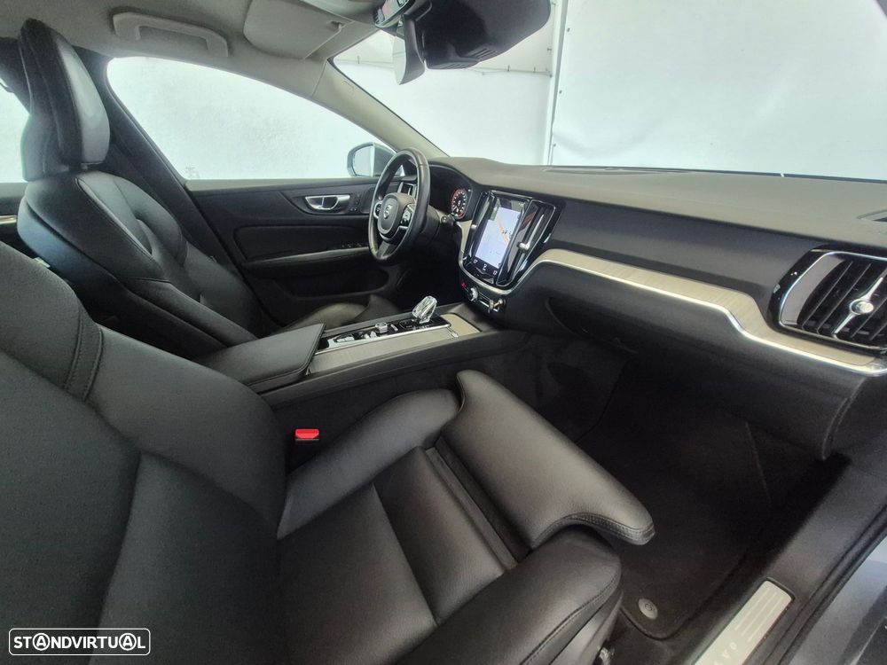 Volvo V60 2.0 B4 Inscription Geartronic - 27