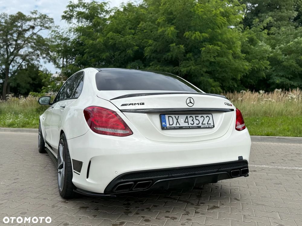 Mercedes-Benz Klasa C AMG 63 S - 11