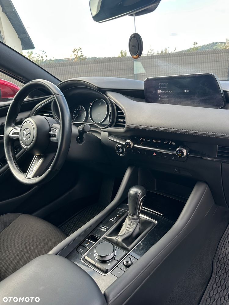 Mazda 3 2.0 mHEV Hikari - 14