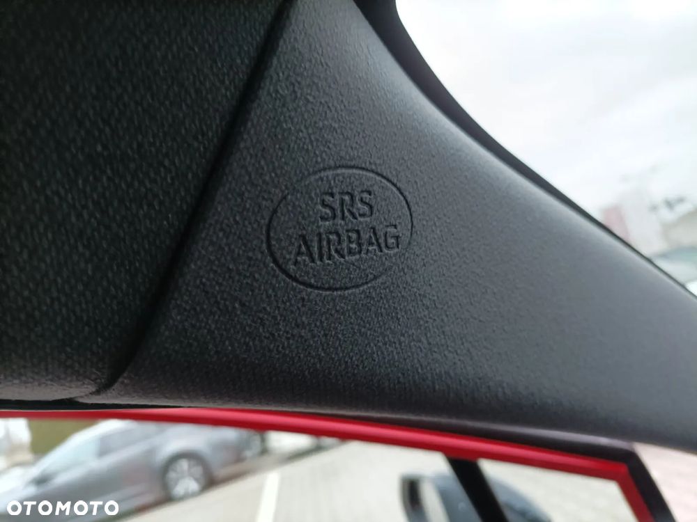 Toyota Corolla 1.8 Hybrid Style - 35