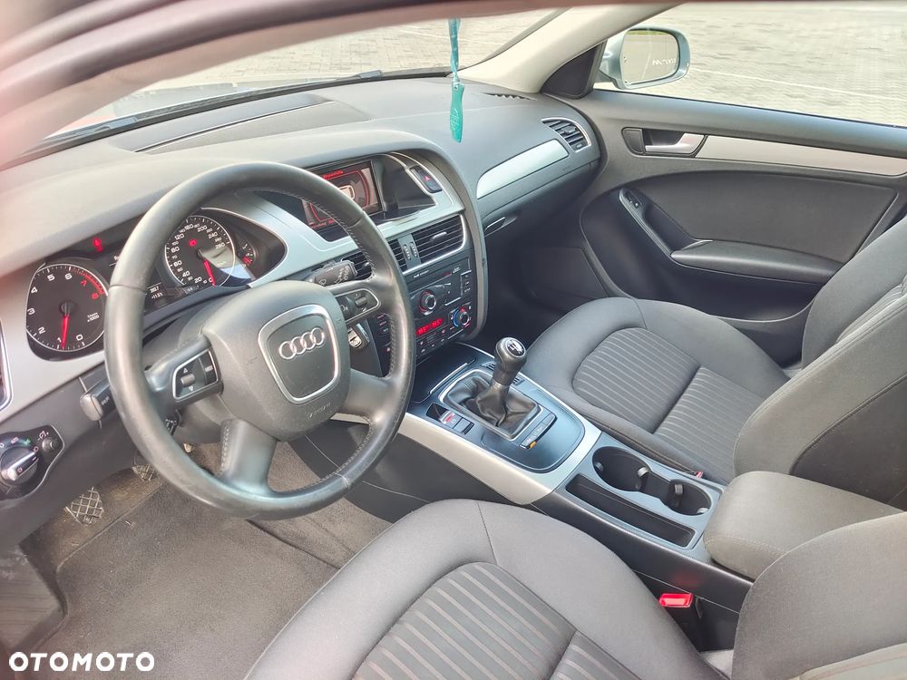 Audi A4 - 11