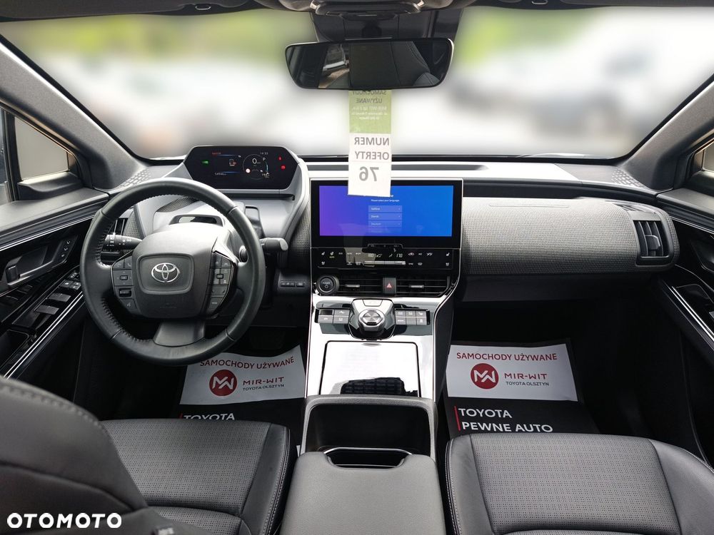 Toyota bZ4X 71.4kWh Executive - 11