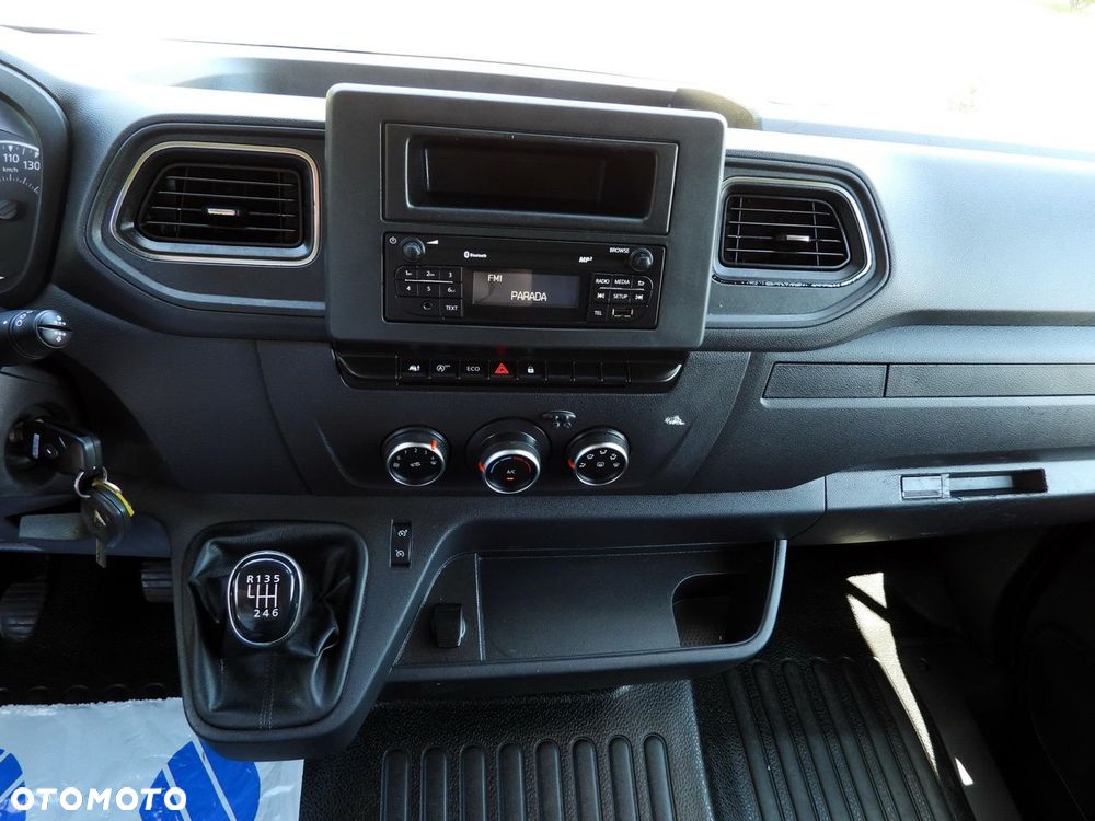 Renault MASTER  PLANDEKA 10 PALET WEBASTO TEMPOMAT LEDY PNEUMATYKA KLIMATYZACJA  165KM - 34
