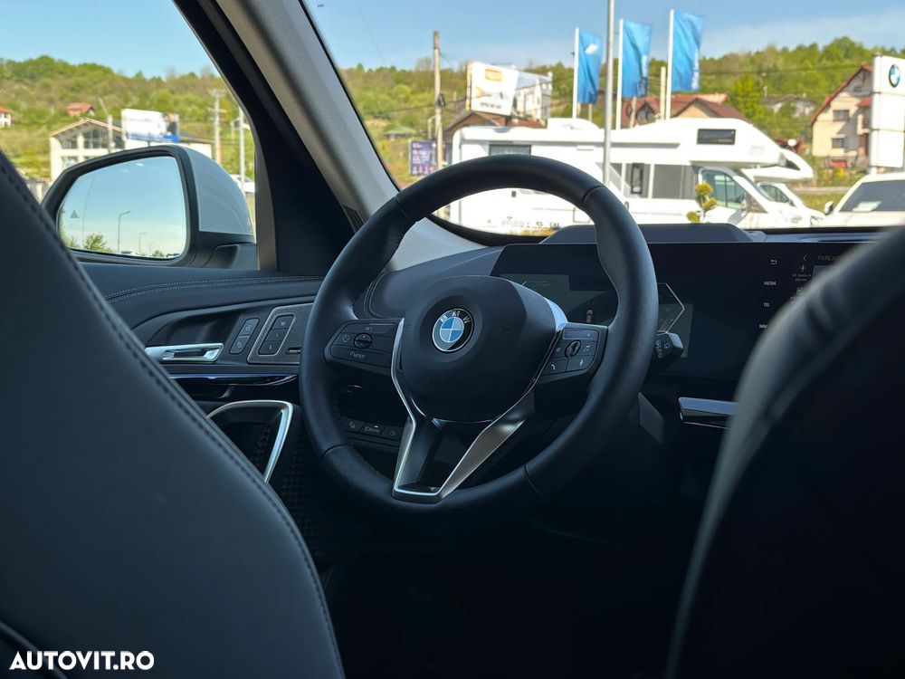 BMW X1 sDrive20i AT MHEV - 12