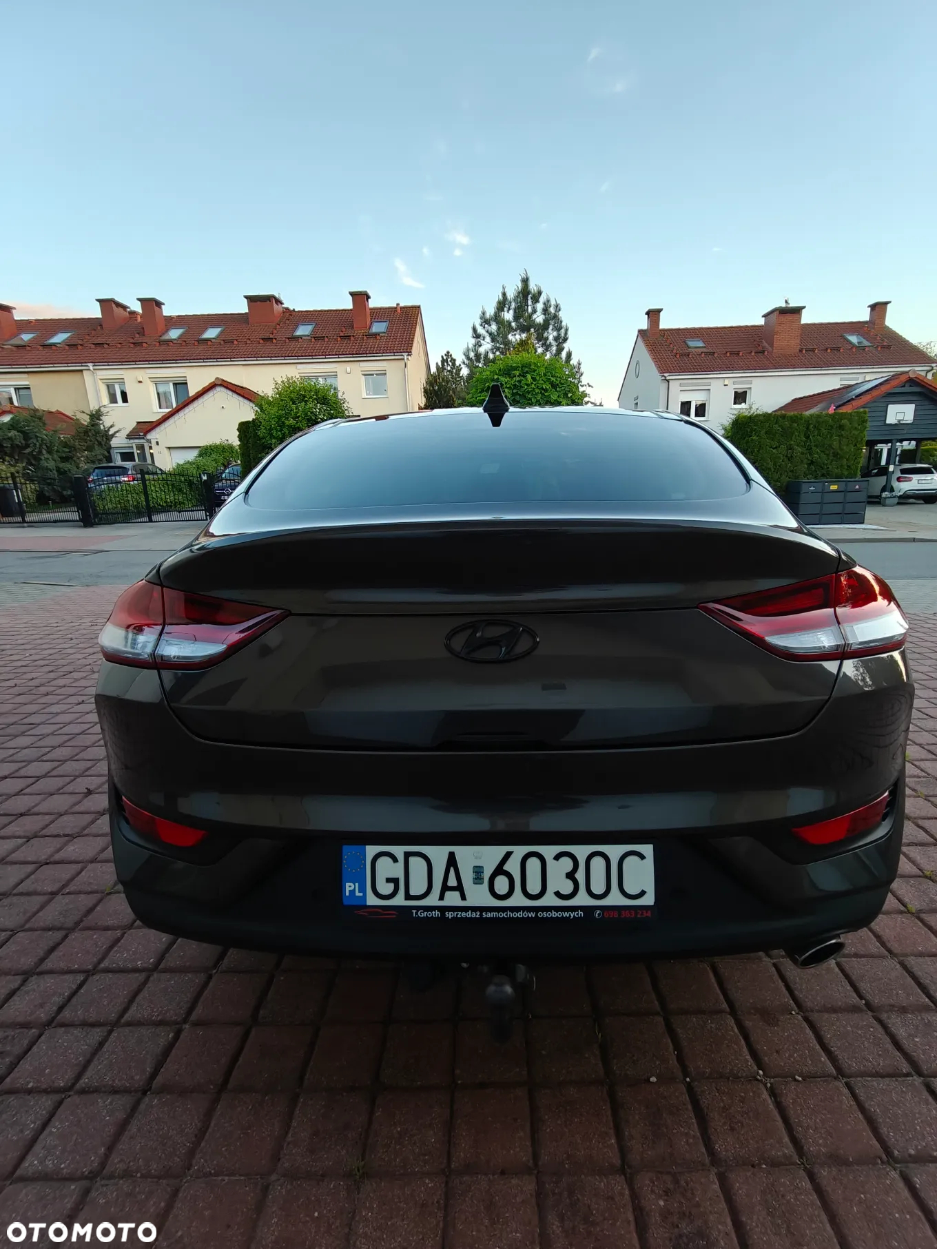 Hyundai i30 Fastback 1.6 CRDI Premium - 6