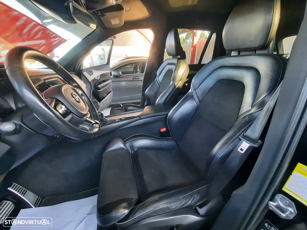 Volvo XC 90 2.0 D4 R-Design - 23