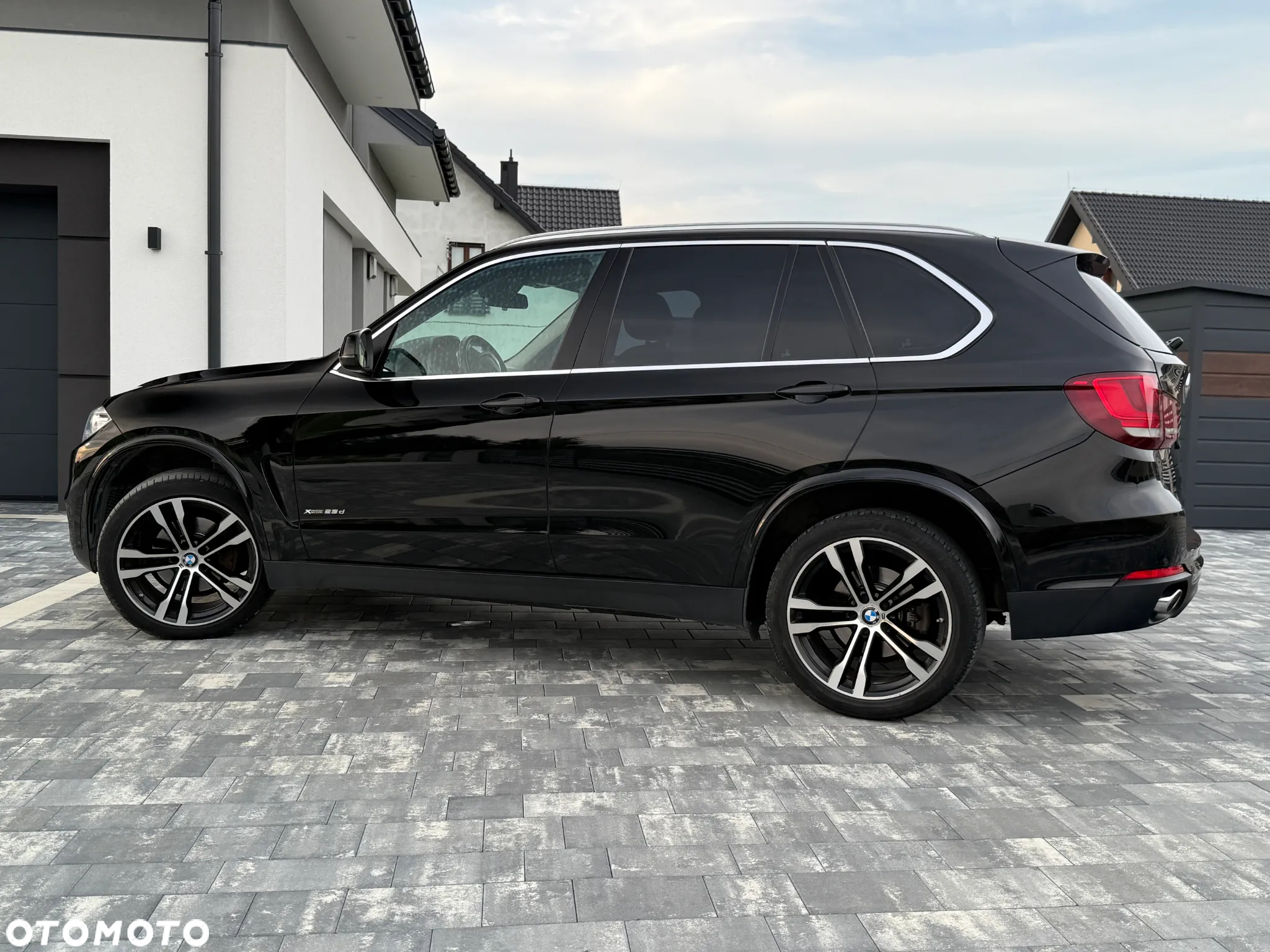 BMW X5 xDrive25d - 13