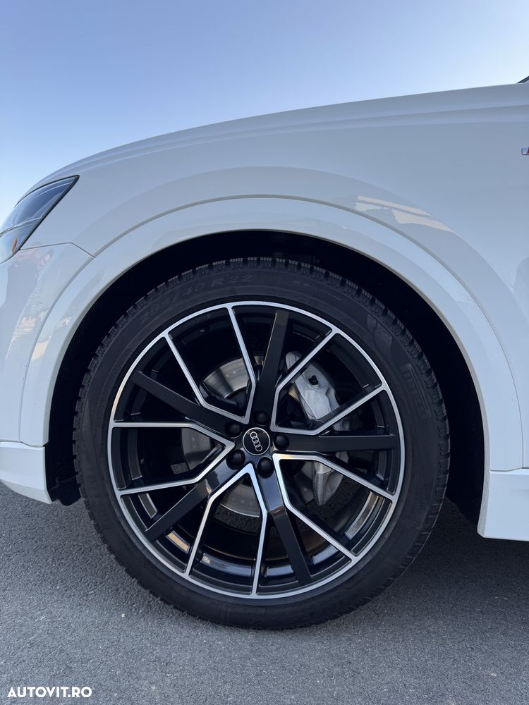 Audi Q8 3.0 55 TFSI quattro Tiptronic MHEV - 6