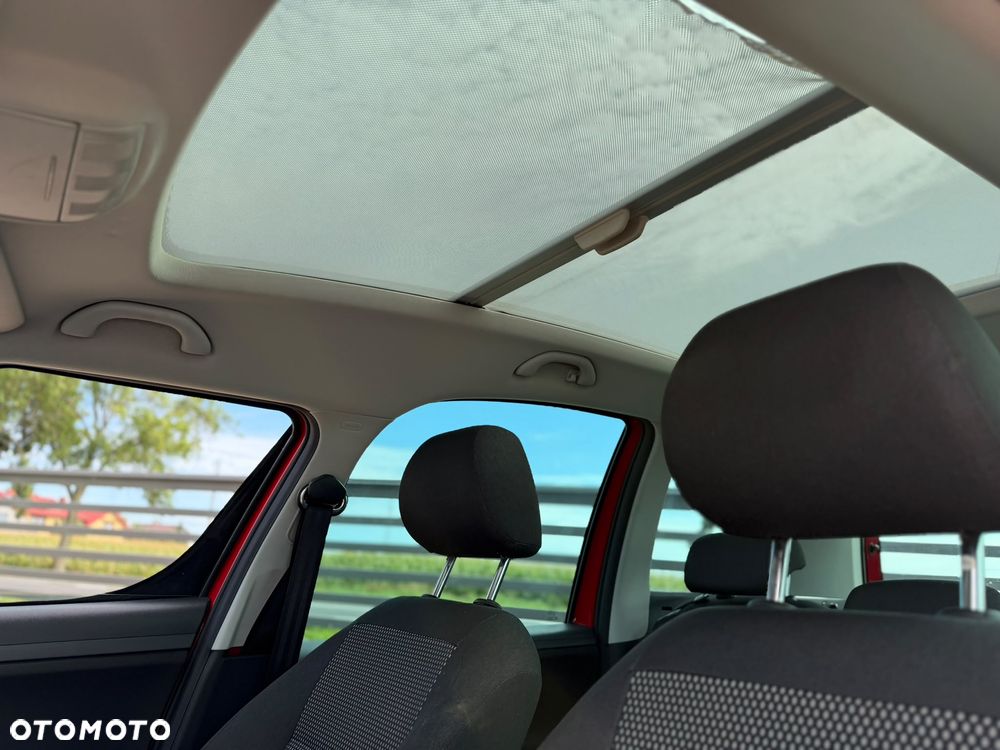 Skoda Roomster 1.6 16V Tiptronic Scout - 11