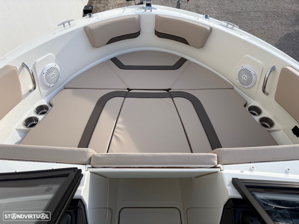 Bayliner V20 OB - 21